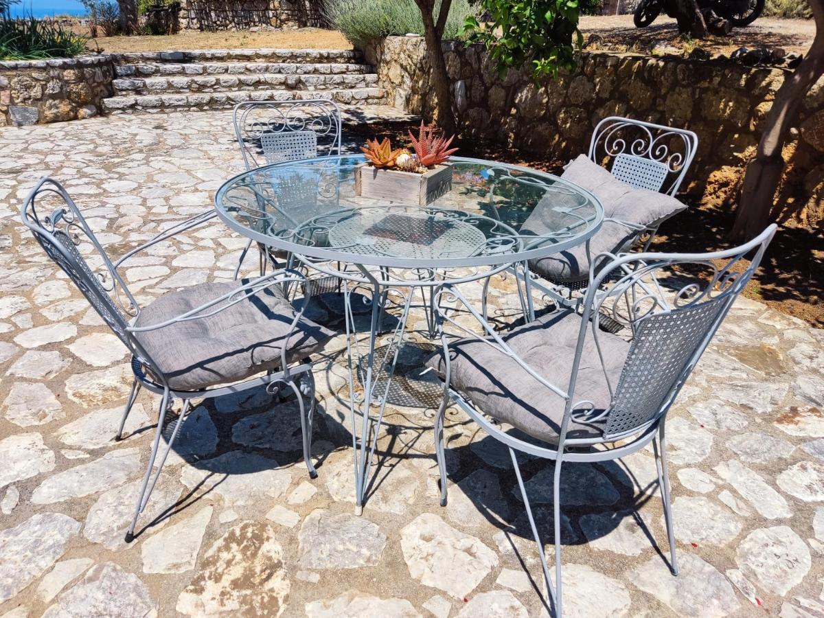 Athina'S Stone House In Kardamyli Villa Ngoại thất bức ảnh
