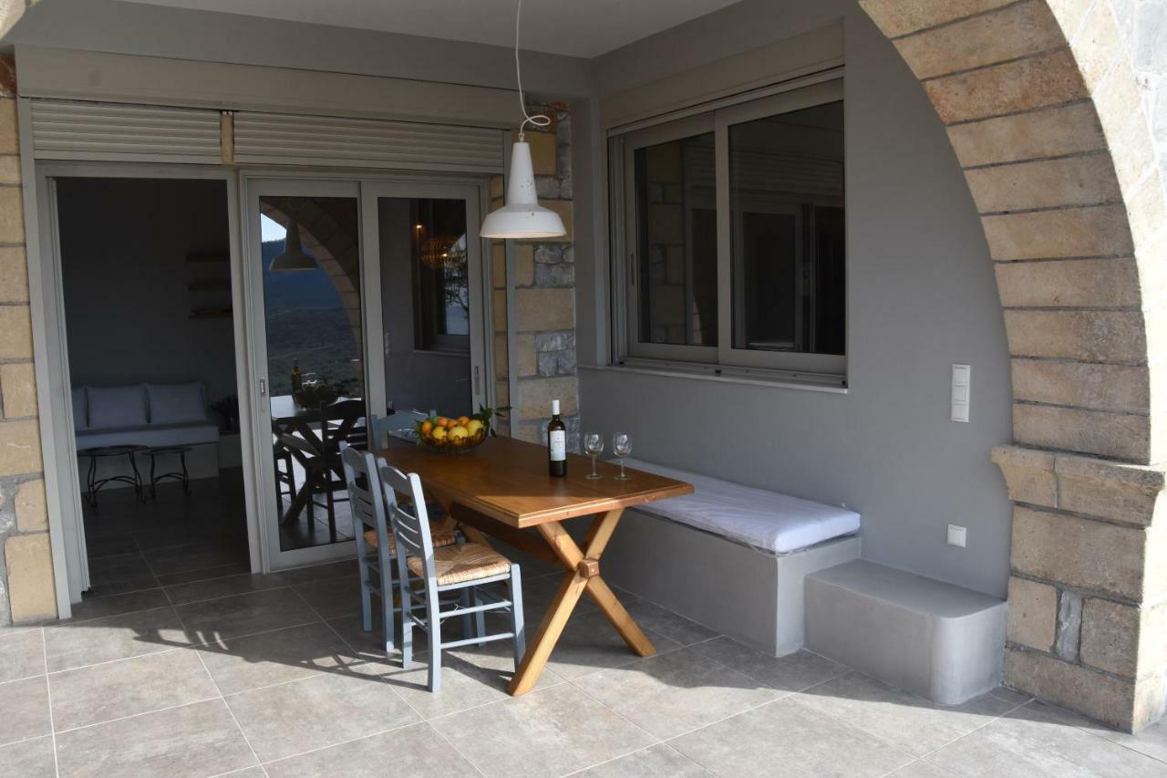 Athina'S Stone House In Kardamyli Villa Ngoại thất bức ảnh