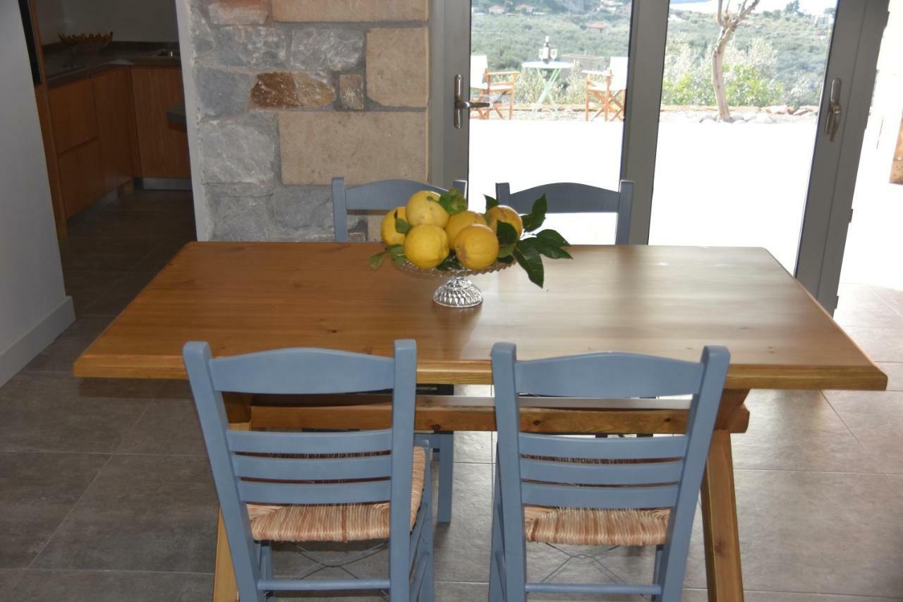 Athina'S Stone House In Kardamyli Villa Ngoại thất bức ảnh
